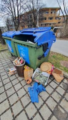 permanente Müllhalde bei altstoffsammelstelle schlachthausstrasse